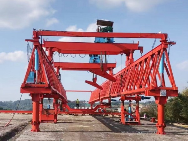 50噸以上架橋機(jī)的價格受哪些因素影響？